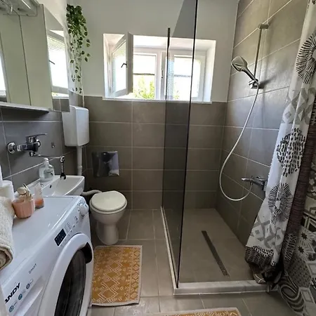 Apartamento Cosy Family Marina Near Airport